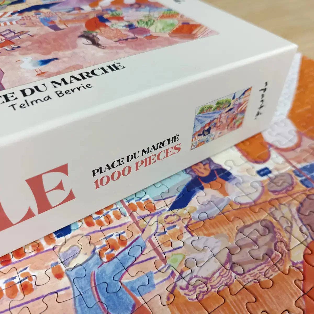 Market Square 1000 Piece Jigsaw Puzzle | Aparté