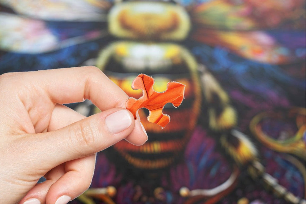 Amazing Bee 1000 Piece Jigsaw Puzzle | Springbok Puzzles - Springbok Puzzles - Jigsaw Puzzles - The Puzzle Center