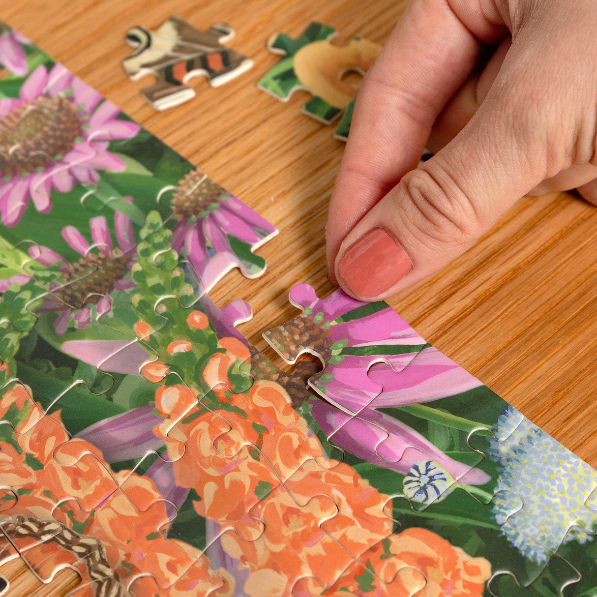 Garden Blooms 500 Piece Jigsaw Puzzle | 1Canoe2 - Jigsaw Puzzles - The Puzzle Center