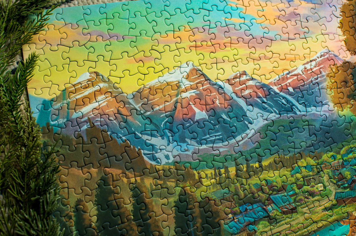 Kashmir Valley 500 Piece Jigsaw Puzzle | Laila Luxury Puzzles