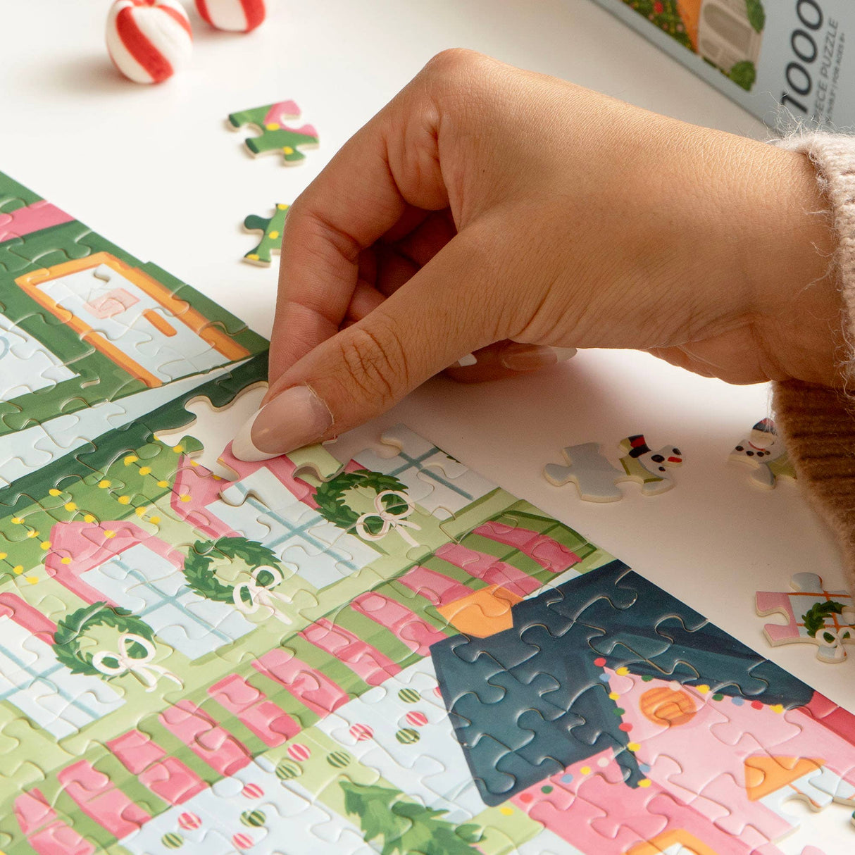 Christmas Village 1000 Piece Jigsaw Puzzle | 1Canoe2